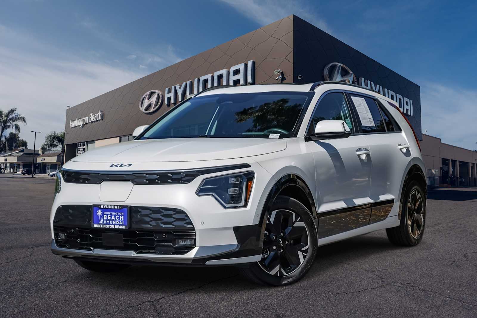 2024 Kia Niro Wave EV's photo