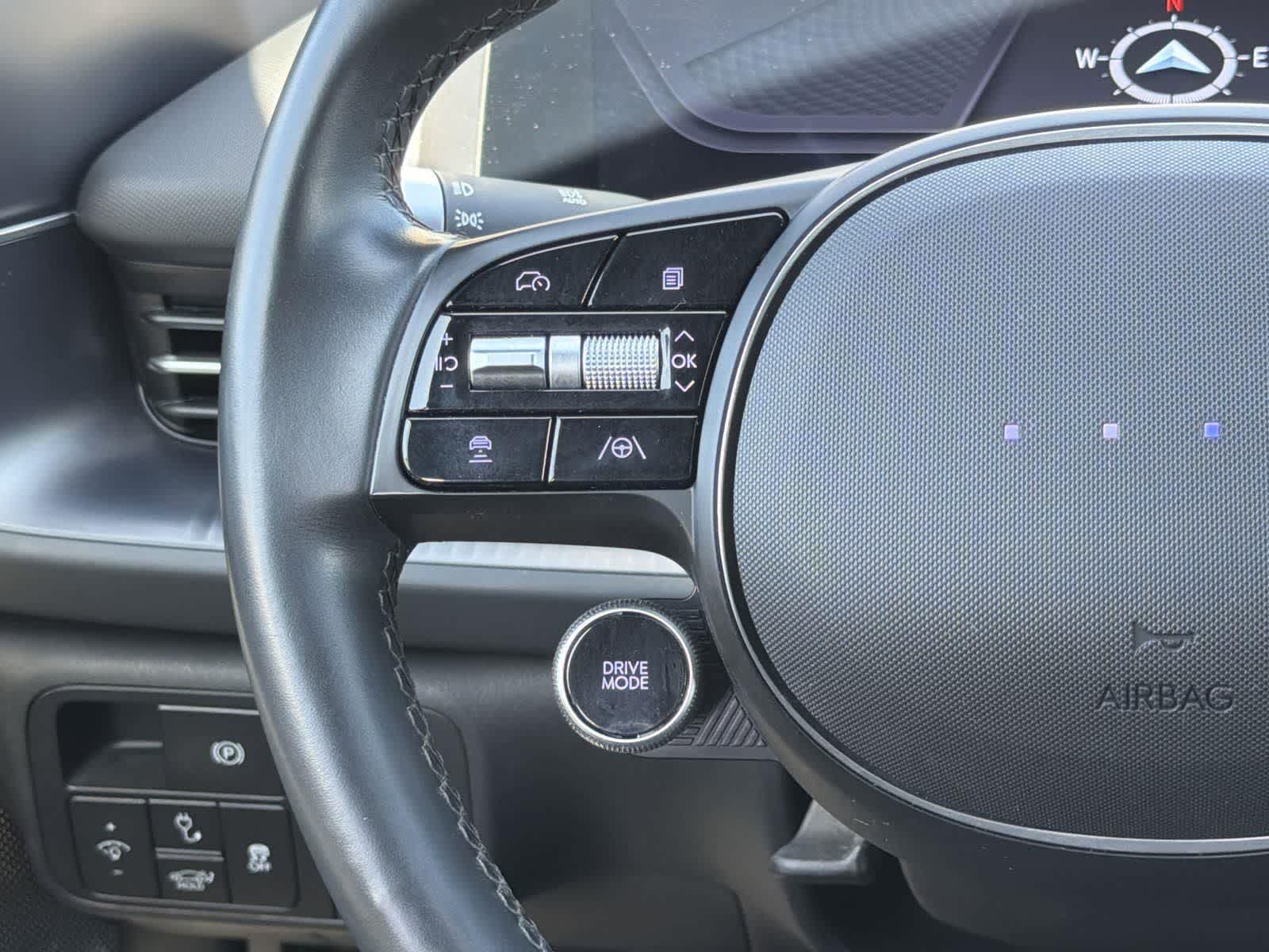 Thumbnail: 2023 Hyundai Ioniq 6 - 12