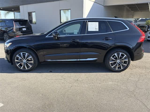 Thumbnail: 2022 Volvo XC60 - 7