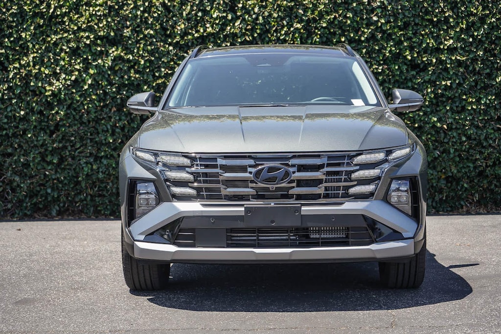 New 2026 Hyundai Tucson Hybrid Limited SUV