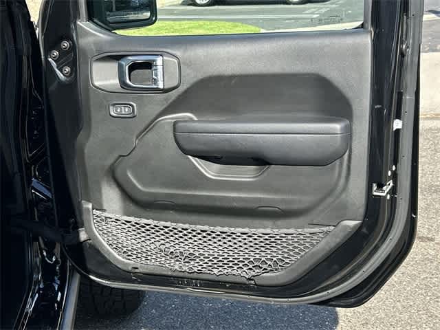 Thumbnail: 2023 Jeep Wrangler - 30