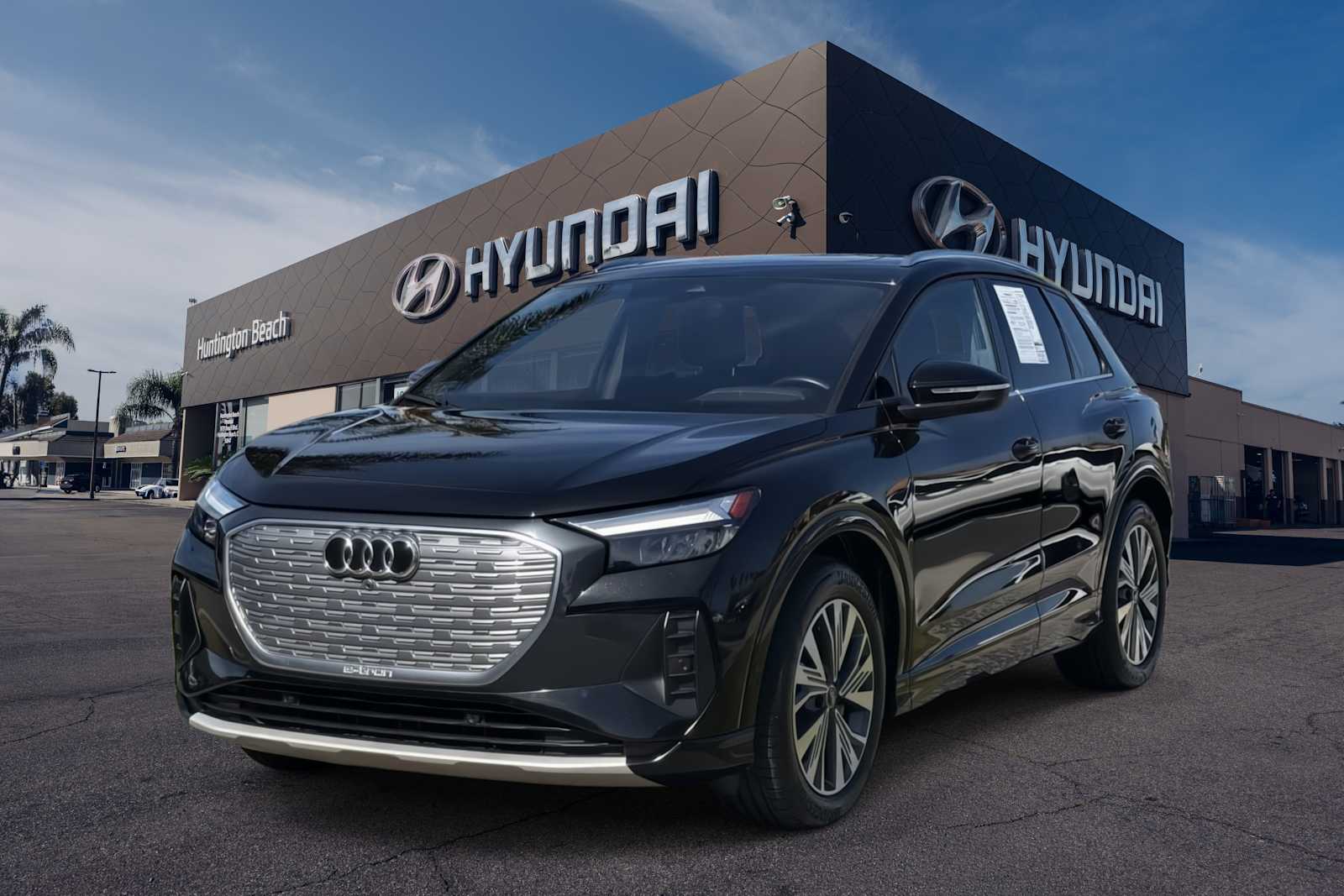 2023 Audi Q4 e-tron Premium Plus -
                  Huntington Beach, CA