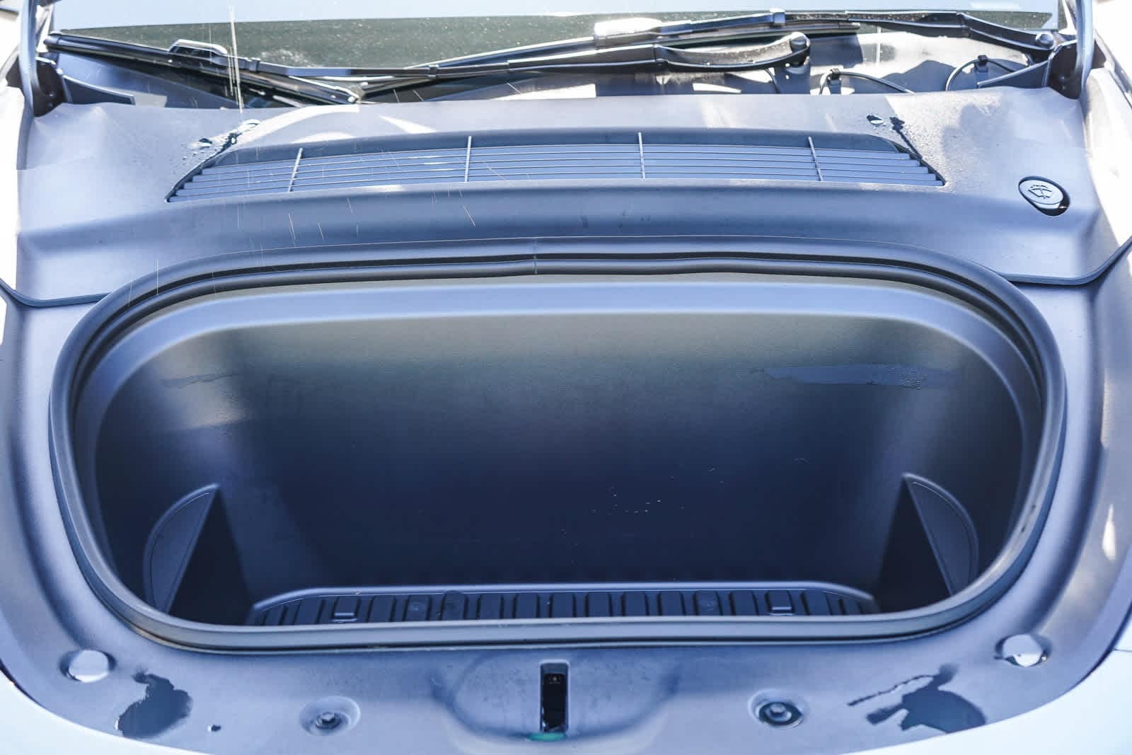 Thumbnail: 2025 Tesla Model Y - 26