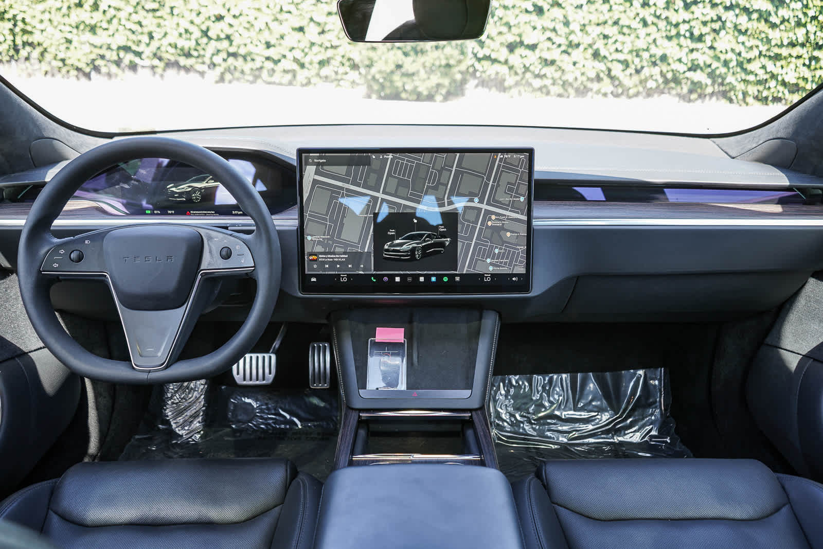 Thumbnail: 2023 Tesla Model S - 12