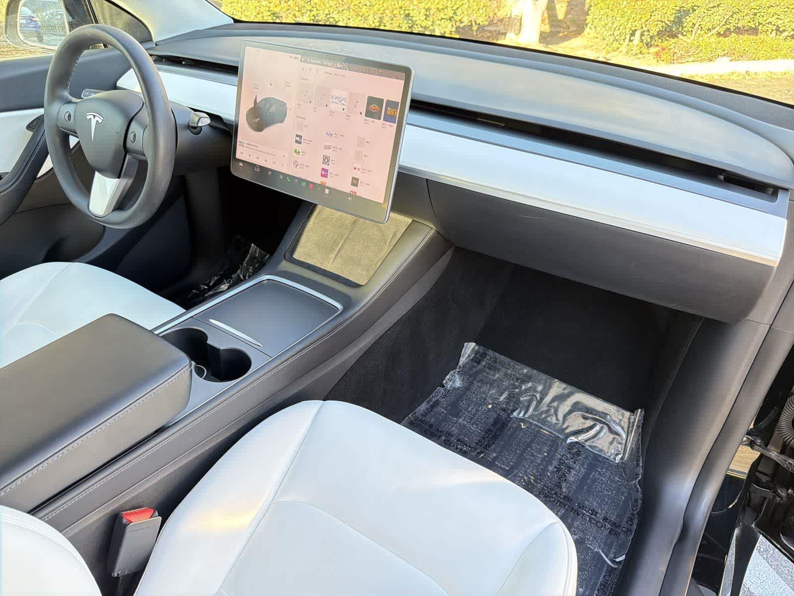 Thumbnail: 2021 Tesla Model Y - 37