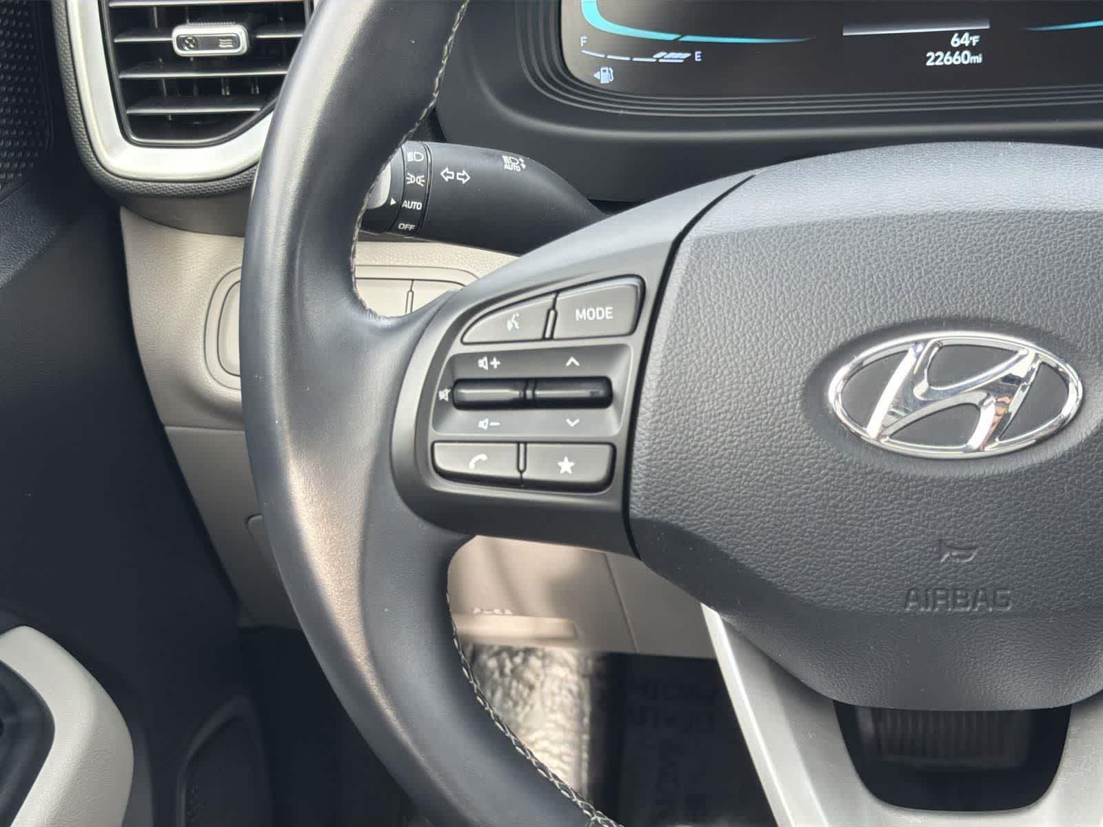 Thumbnail: 2023 Hyundai Venue - 13