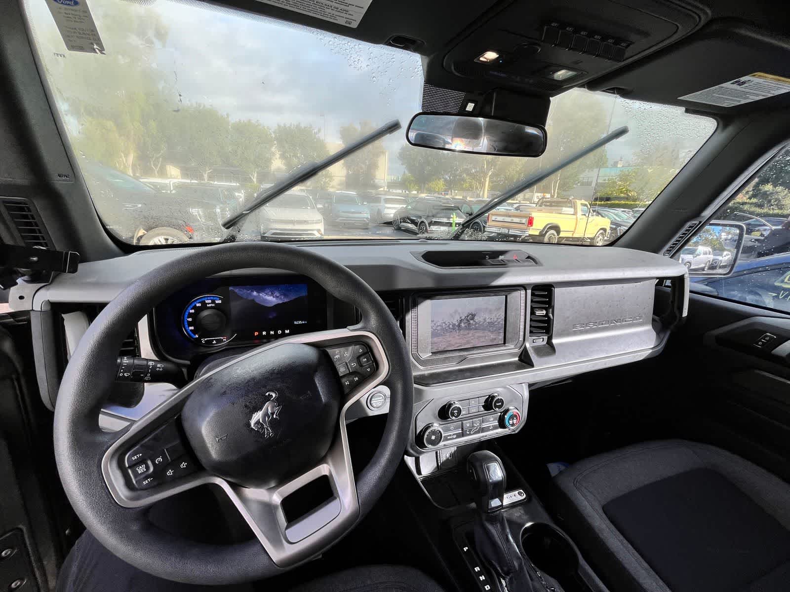 Thumbnail: 2021 Ford Bronco - 7