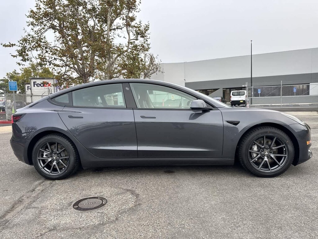 Used 2022 Tesla Model 3 Sedan