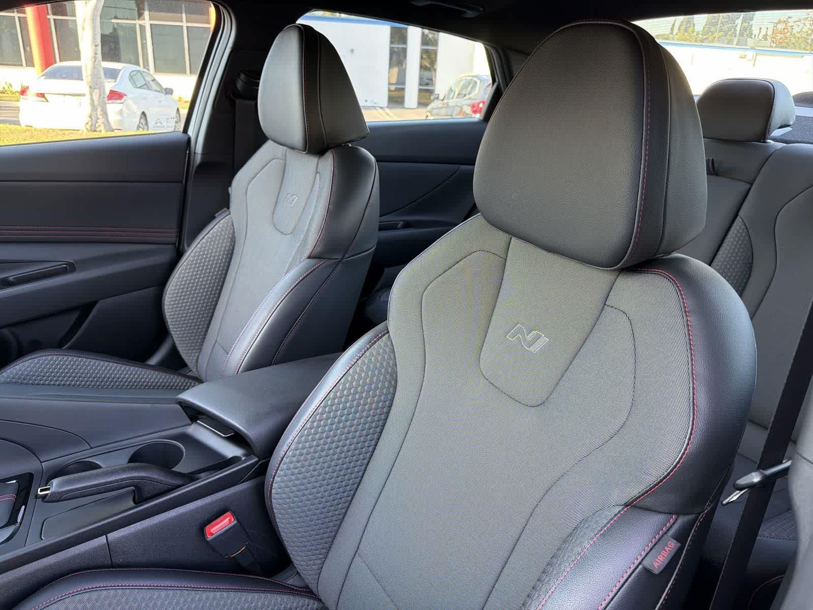 Thumbnail: 2025 Hyundai Elantra - 27