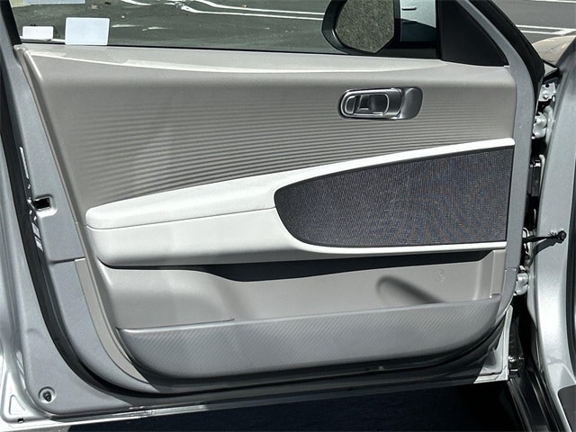 Thumbnail: 2024 Hyundai Ioniq 6 - 22