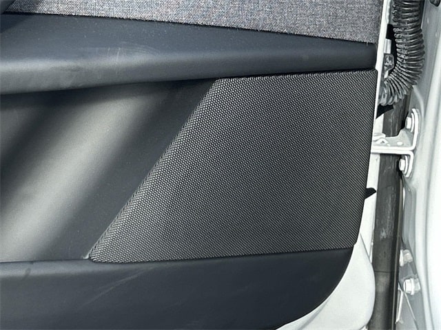 Thumbnail: 2022 Tesla Model X - 29