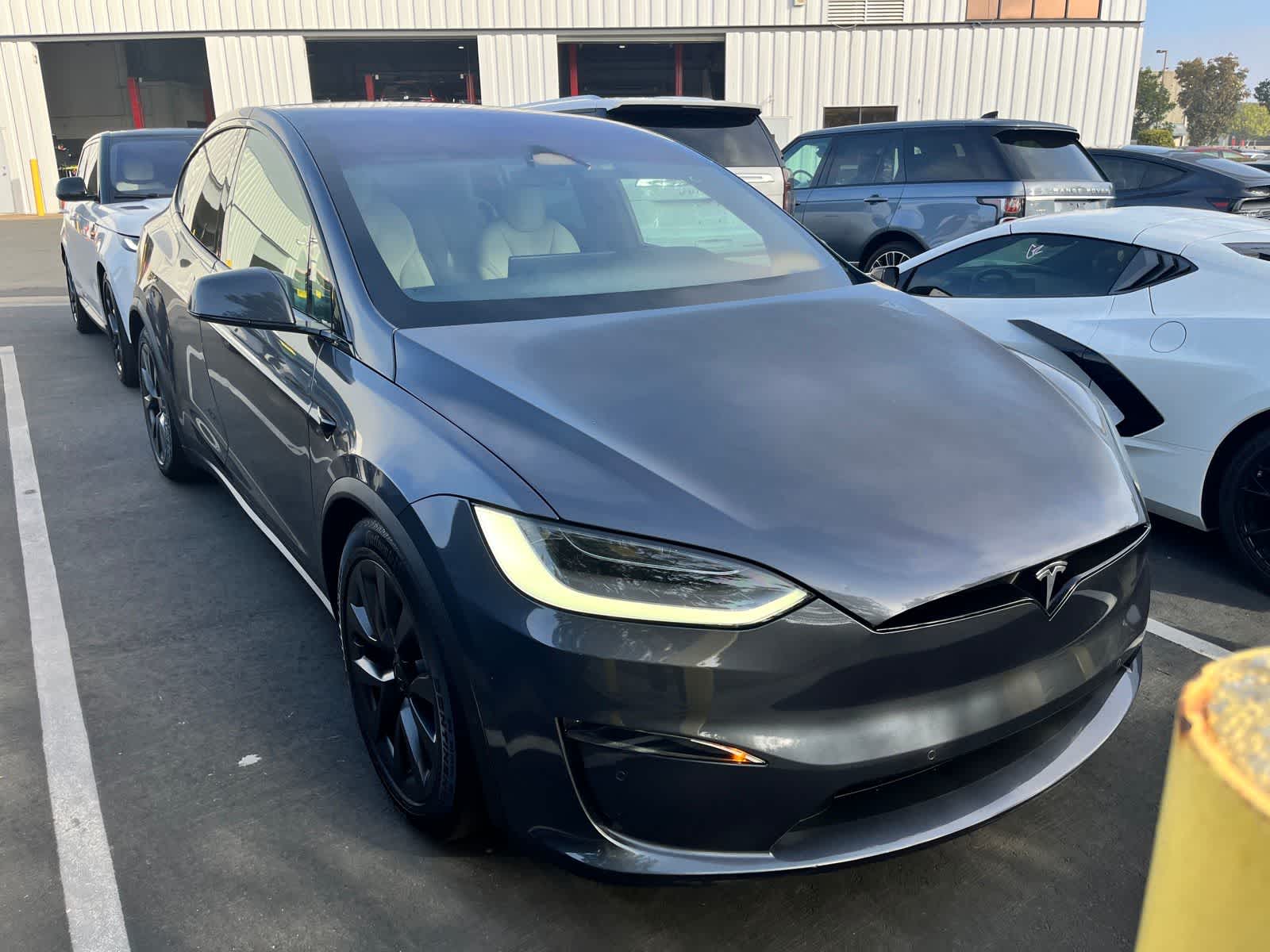 Thumbnail: 2023 Tesla Model X - 2