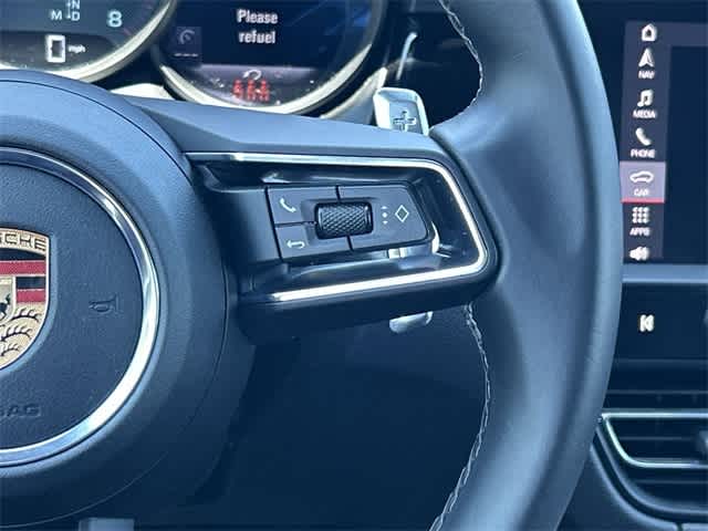 Thumbnail: 2022 Porsche Macan - 16