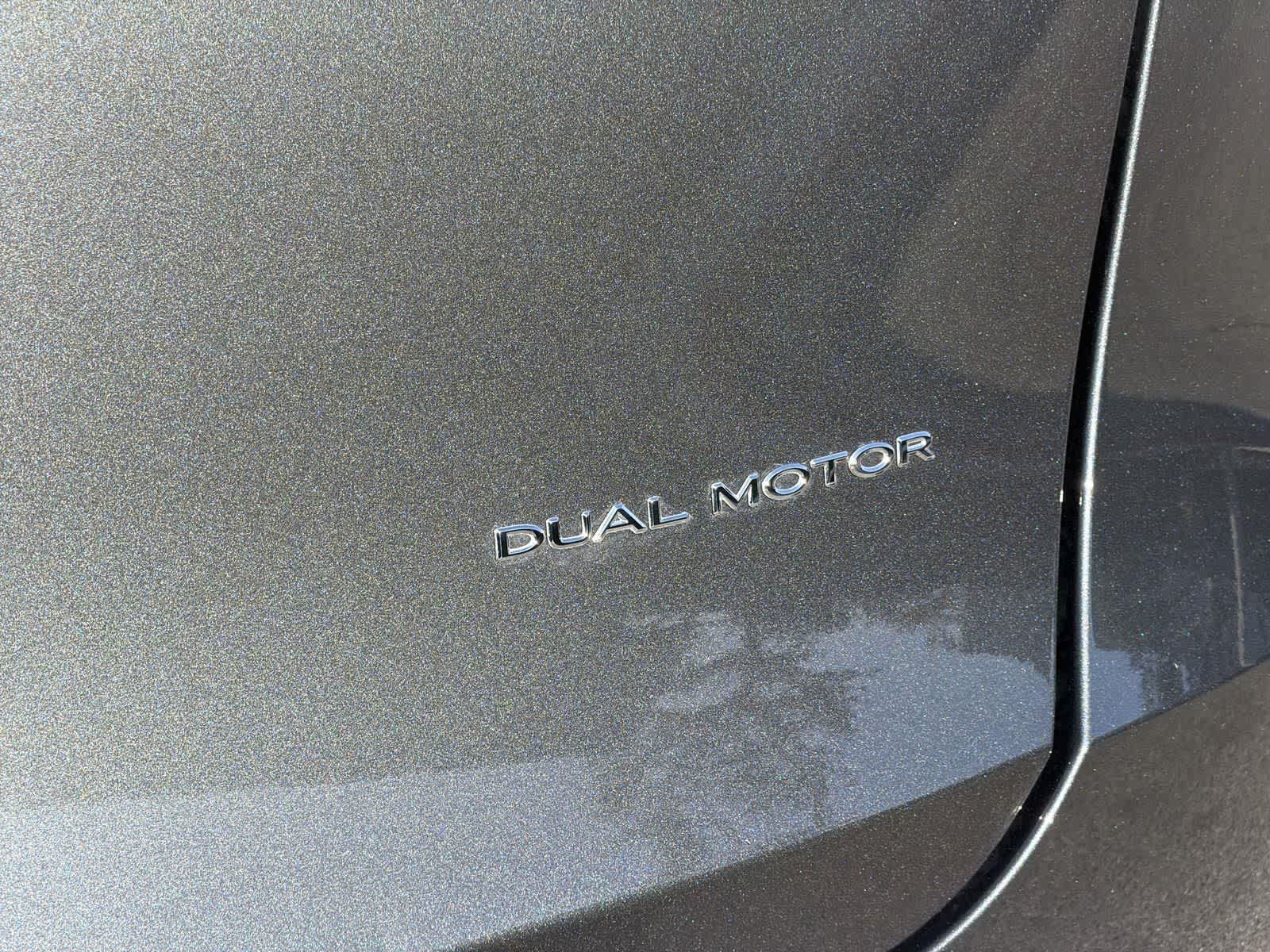 Thumbnail: 2023 Tesla Model Y - 32