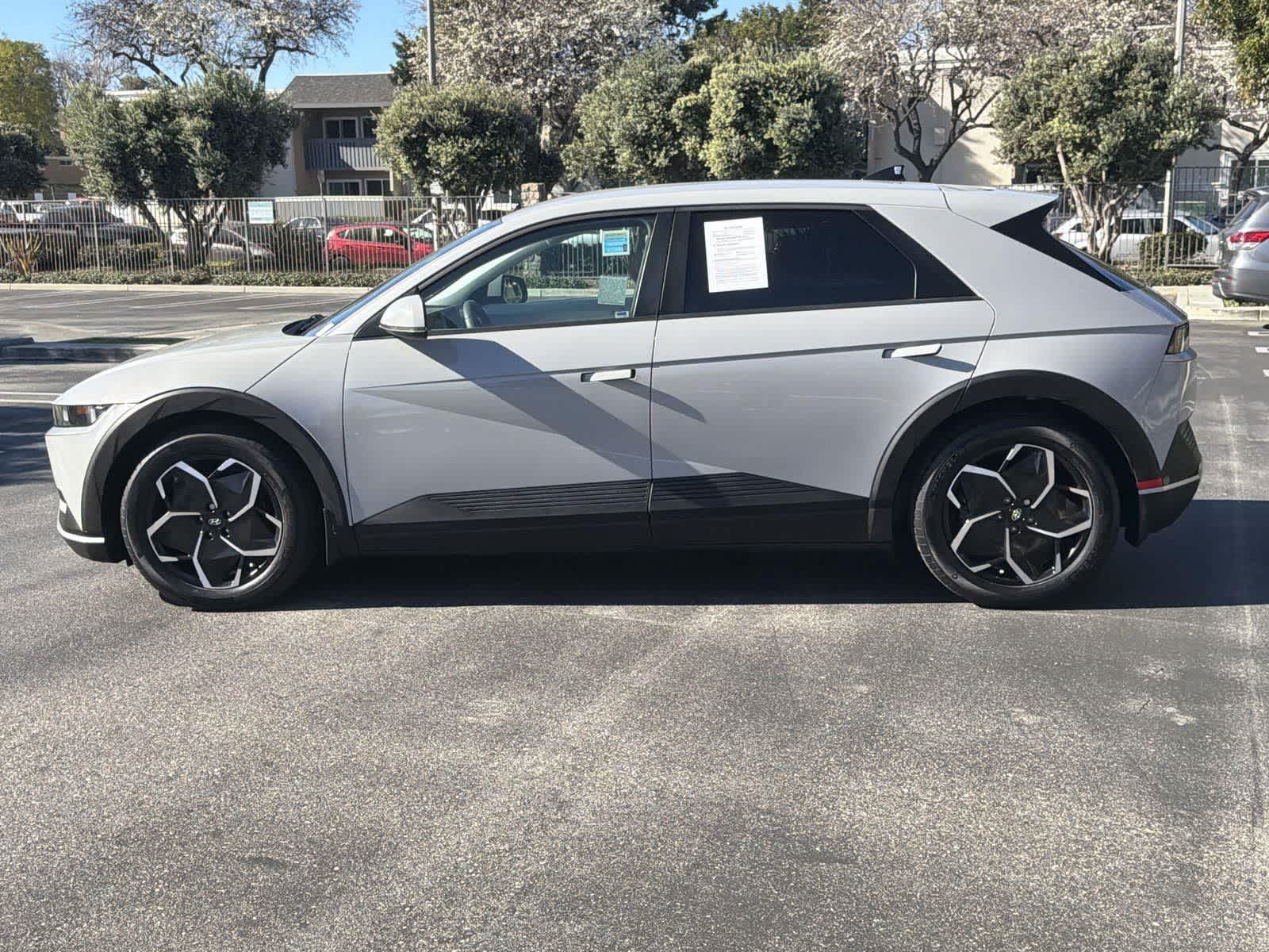 Thumbnail: 2024 Hyundai Ioniq 5 - 3