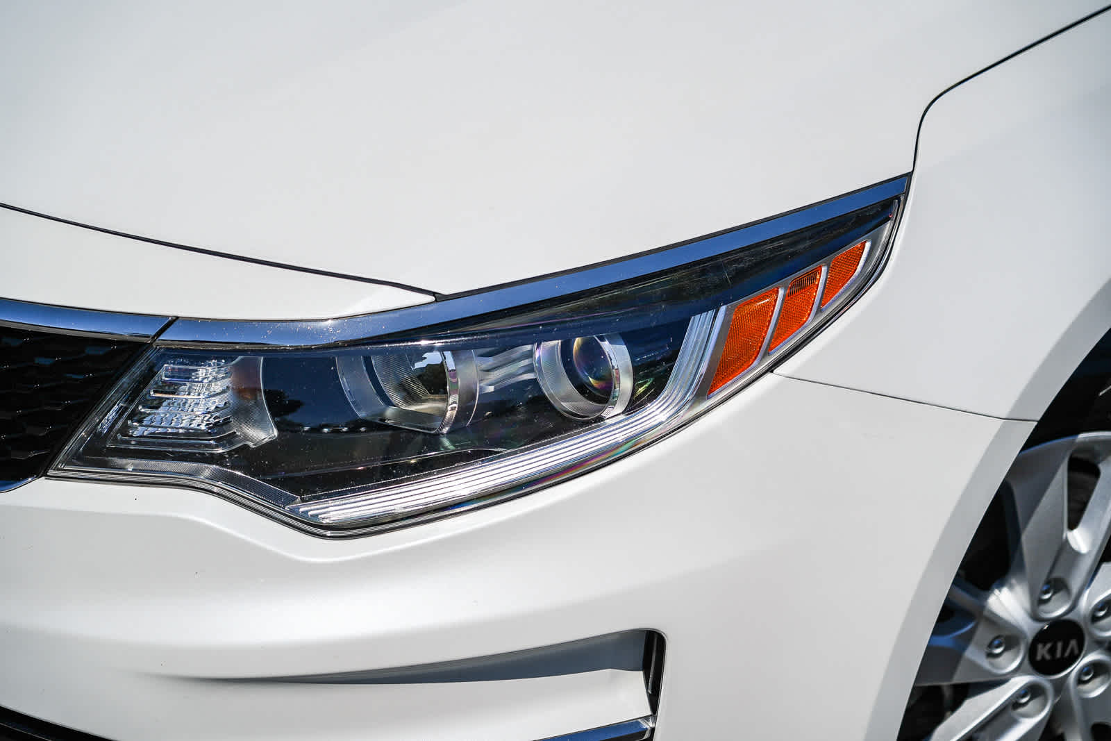 Used 2018 Kia Optima LX with VIN KNAGT4L32J5217991 for sale in Huntington Beach, CA