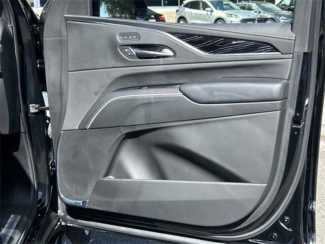 Thumbnail: 2023 Cadillac Escalade - 34