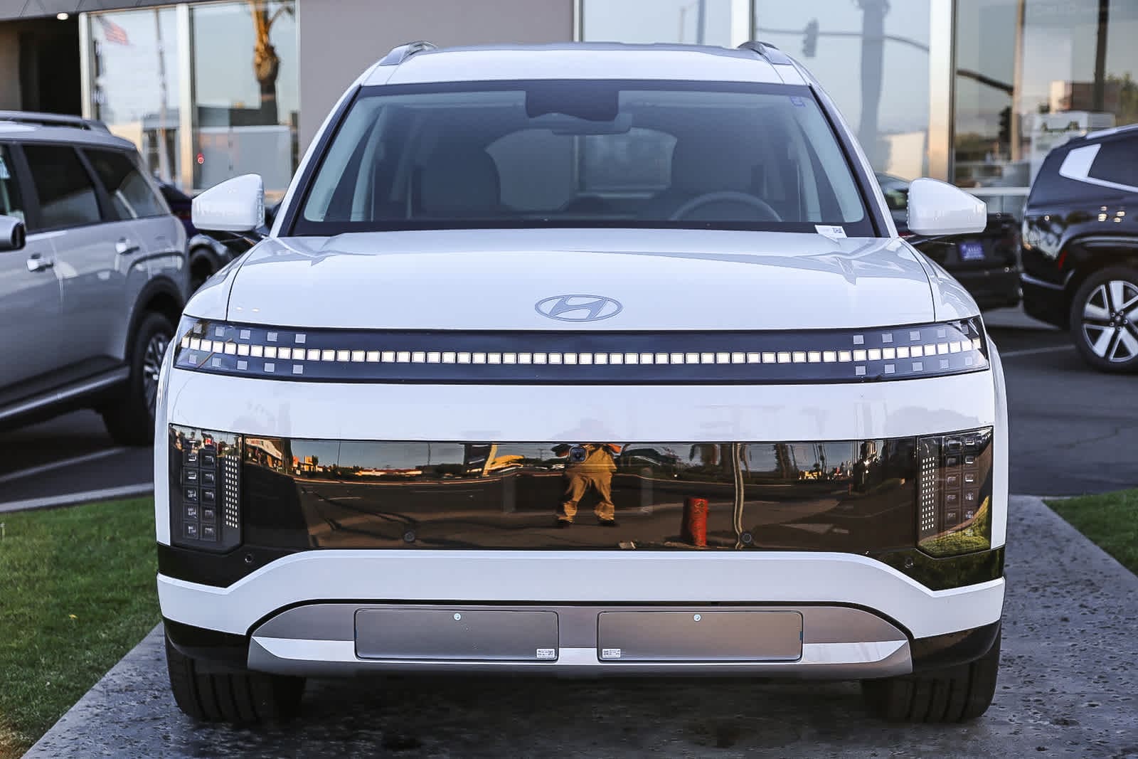 Thumbnail: 2026 Hyundai Ioniq - 4