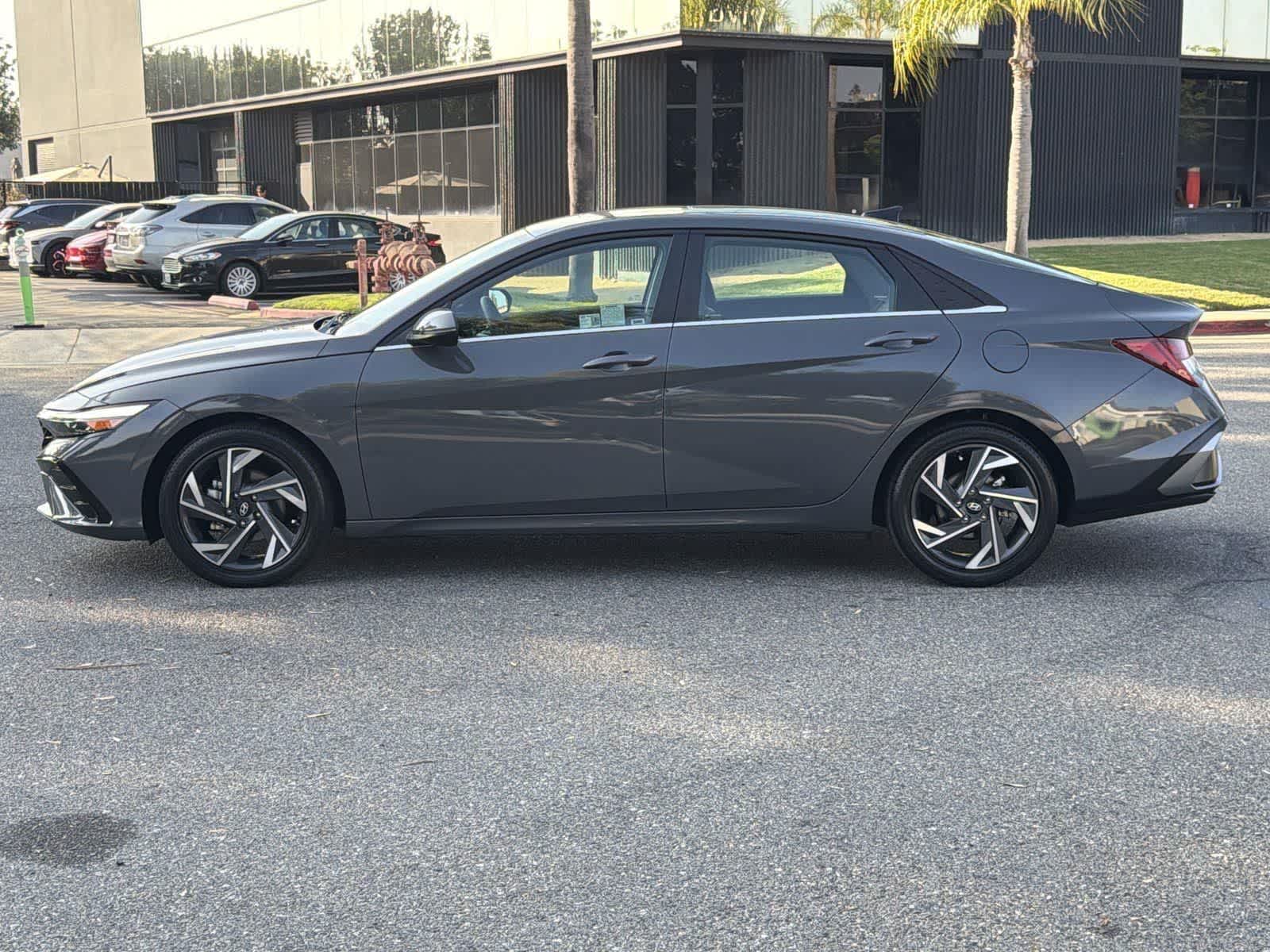 Thumbnail: 2025 Hyundai Elantra - 7