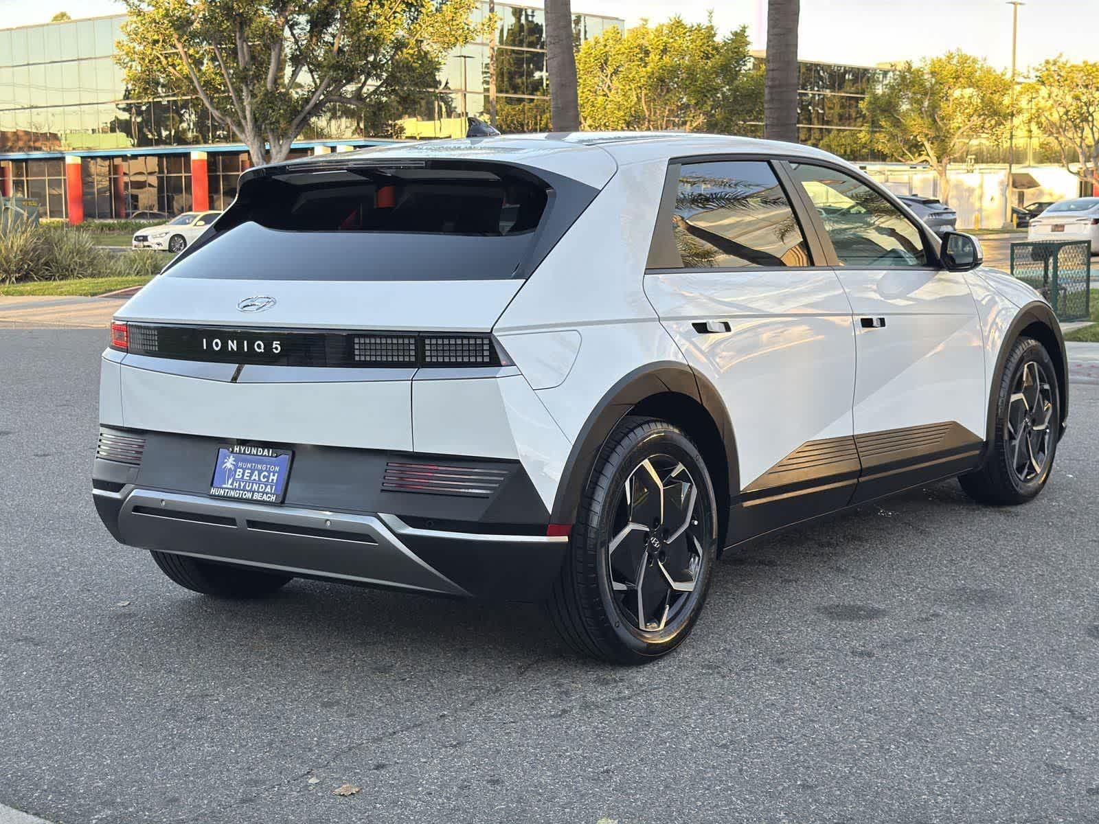 Thumbnail: 2024 Hyundai Ioniq 5 - 6