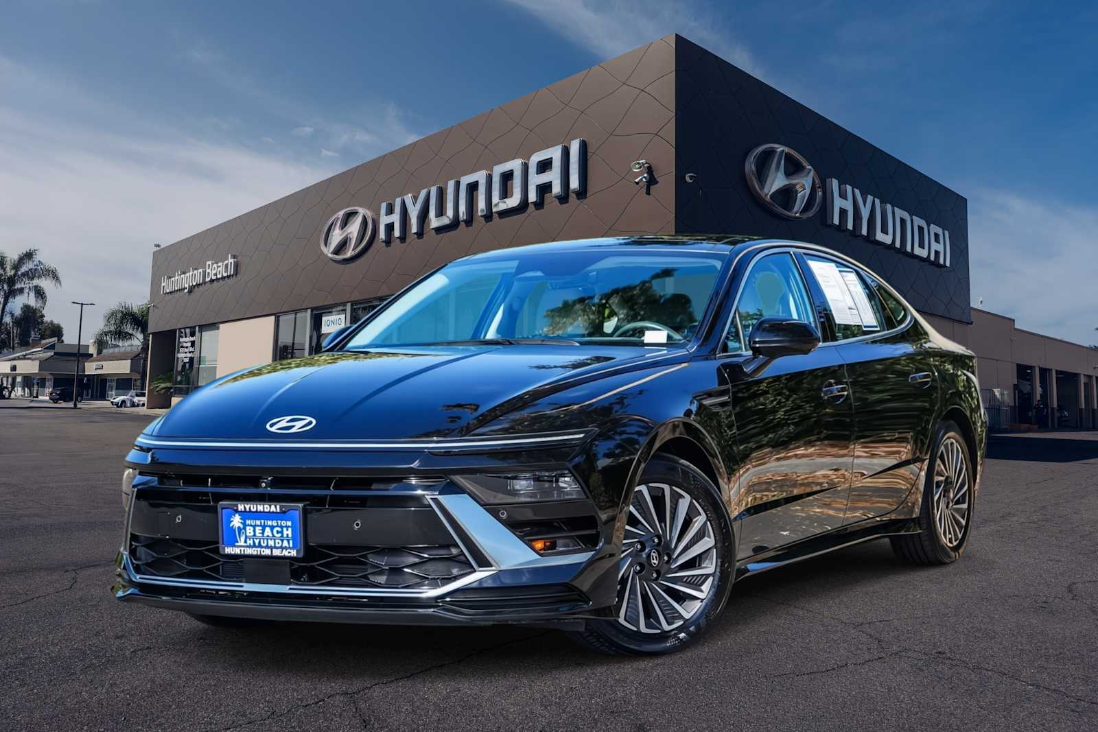2025 Hyundai Sonata Limited's photo