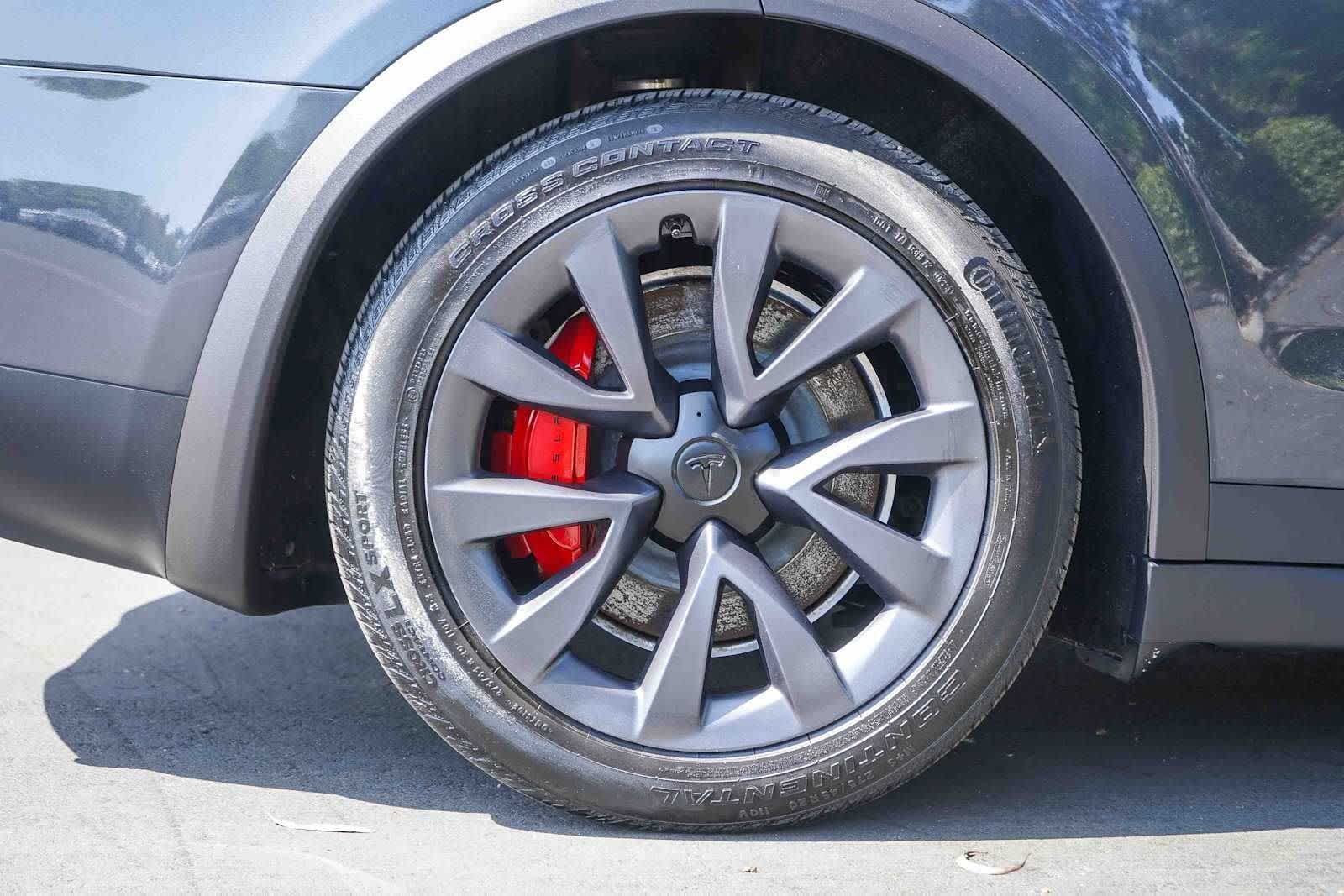 Thumbnail: 2024 Tesla Model X - 8
