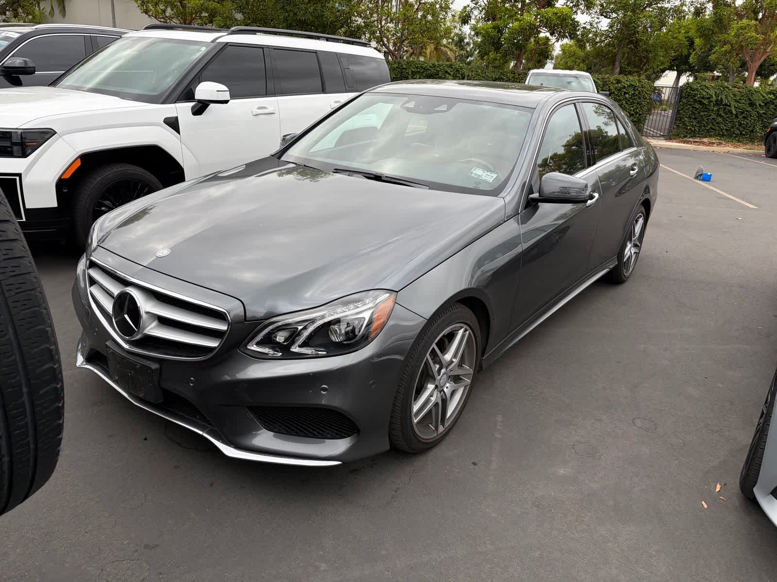 2016 Mercedes-Benz E-Class E350 Luxury's photo