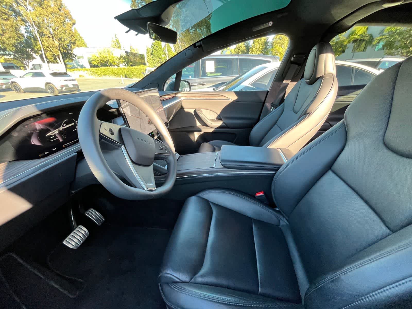 Thumbnail: 2022 Tesla Model X - 7