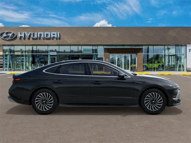 Thumbnail: 2025 Hyundai Sonata - 7