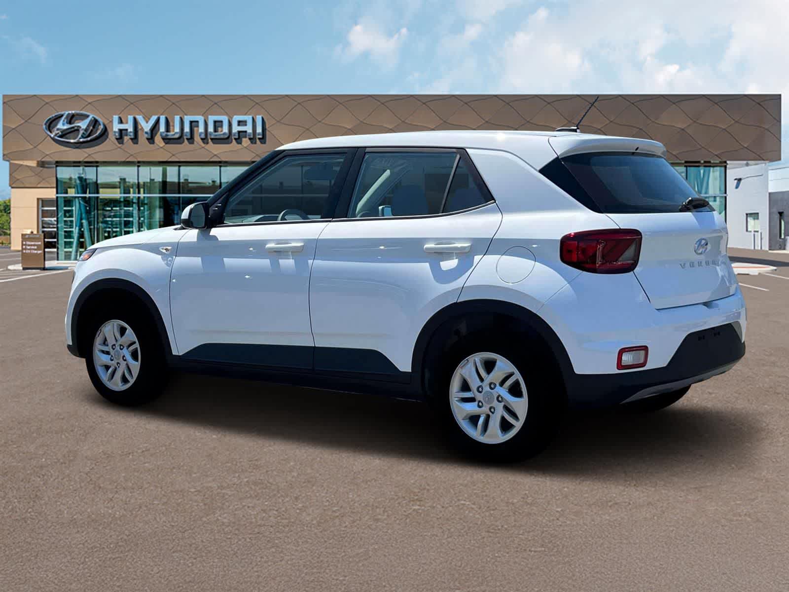 Thumbnail: 2025 Hyundai Venue - 4