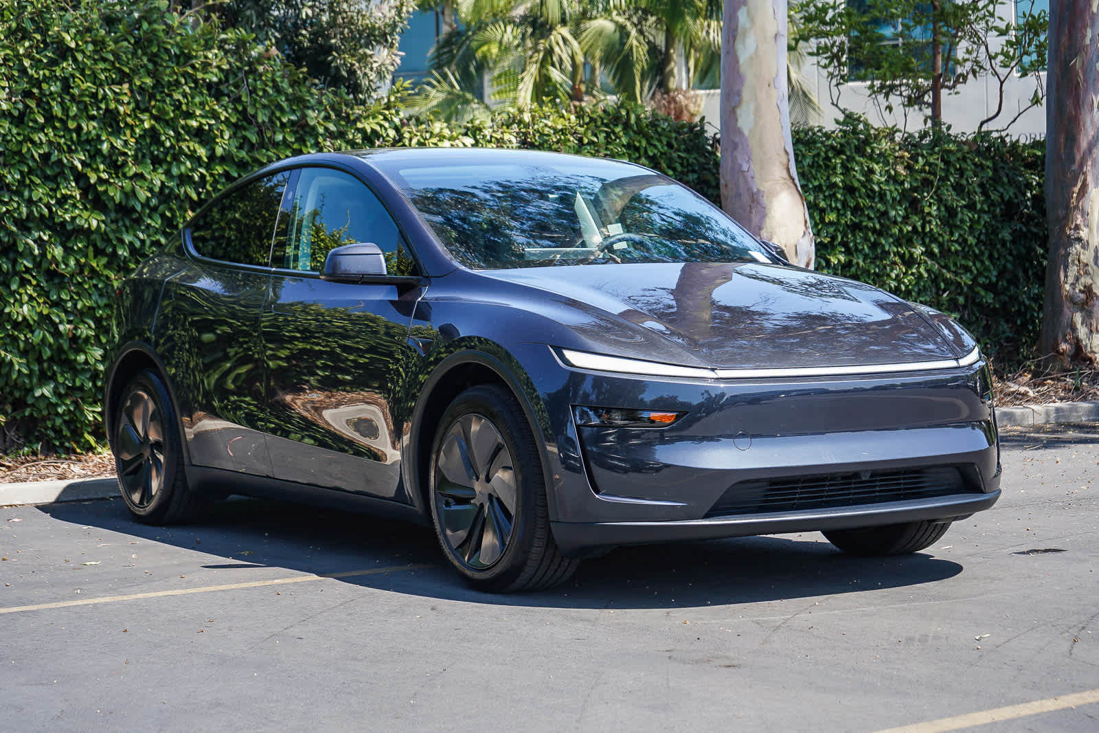 Thumbnail: 2026 Tesla Model Y - 3