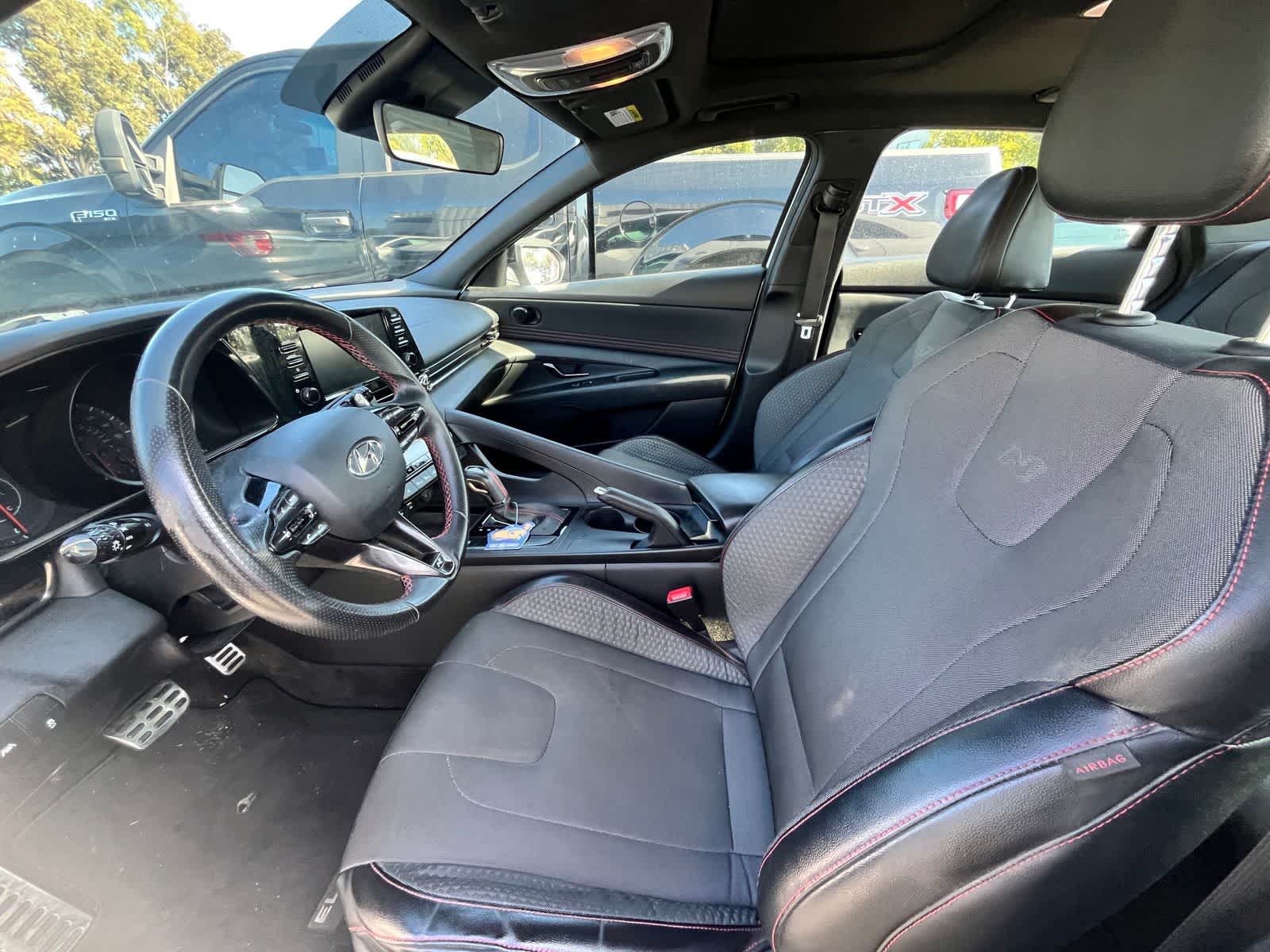 Thumbnail: 2022 Hyundai Elantra - 6