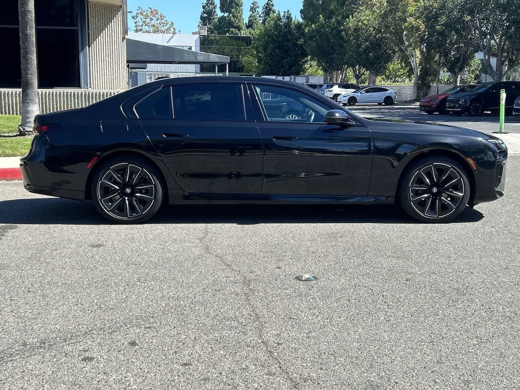 Used 2023 BMW 7 Series 740i Sedan