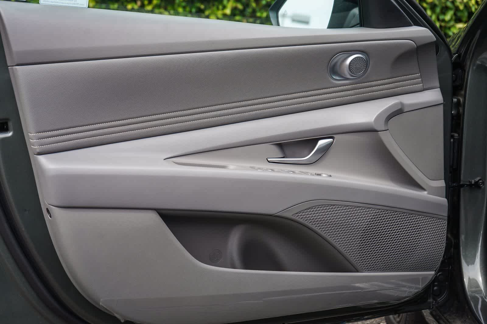 Thumbnail: 2026 Hyundai Elantra - 20