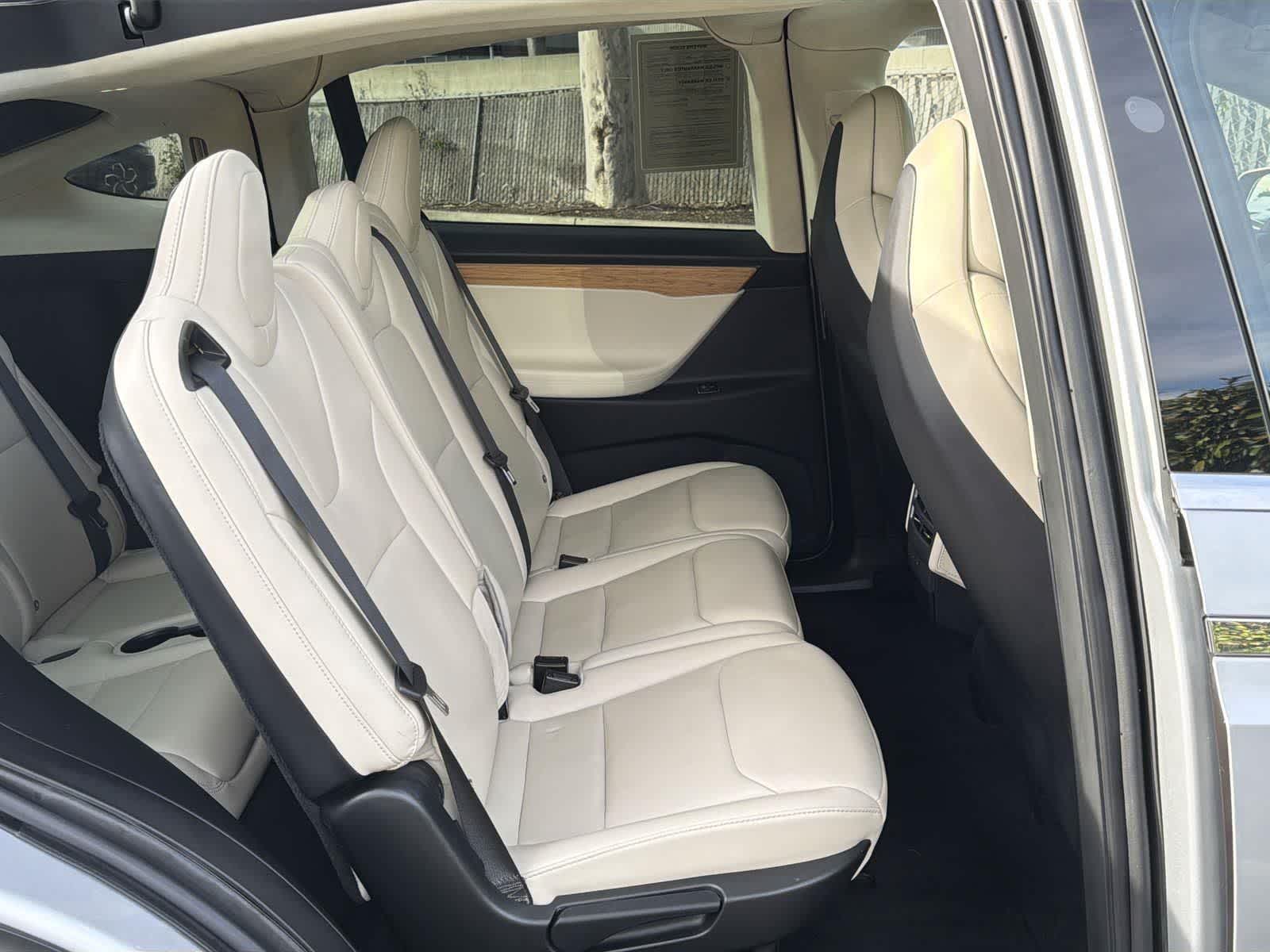 Thumbnail: 2018 Tesla Model X - 34