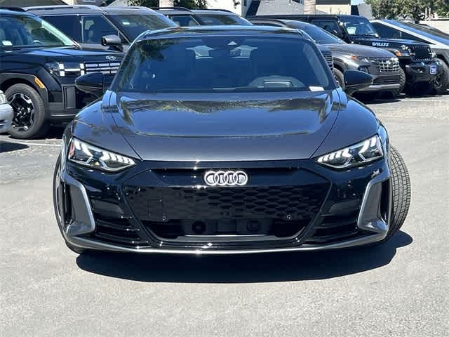 Thumbnail: 2022 Audi e-tron GT - 2