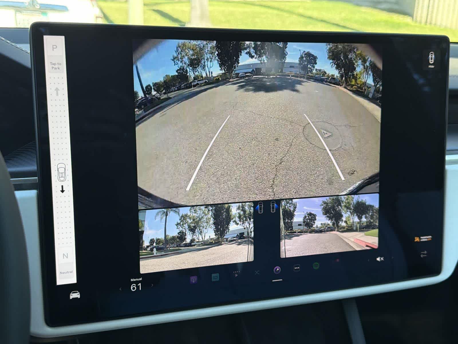 Thumbnail: 2022 Tesla Model X - 18