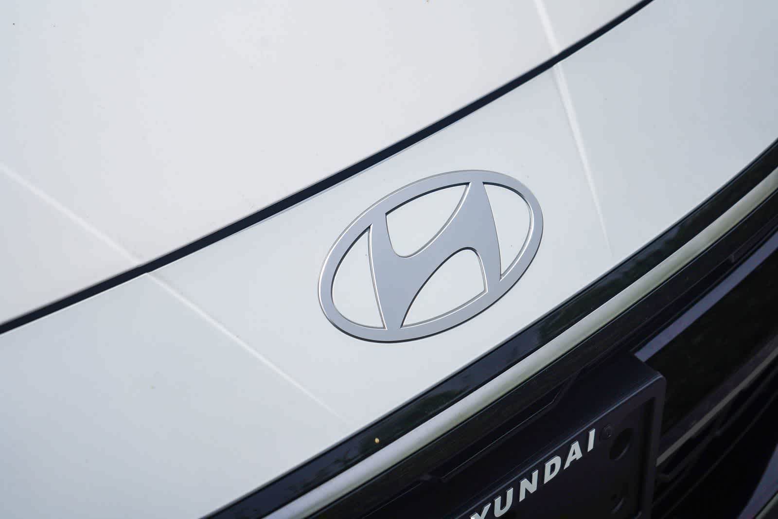 Thumbnail: 2026 Hyundai Elantra - 11