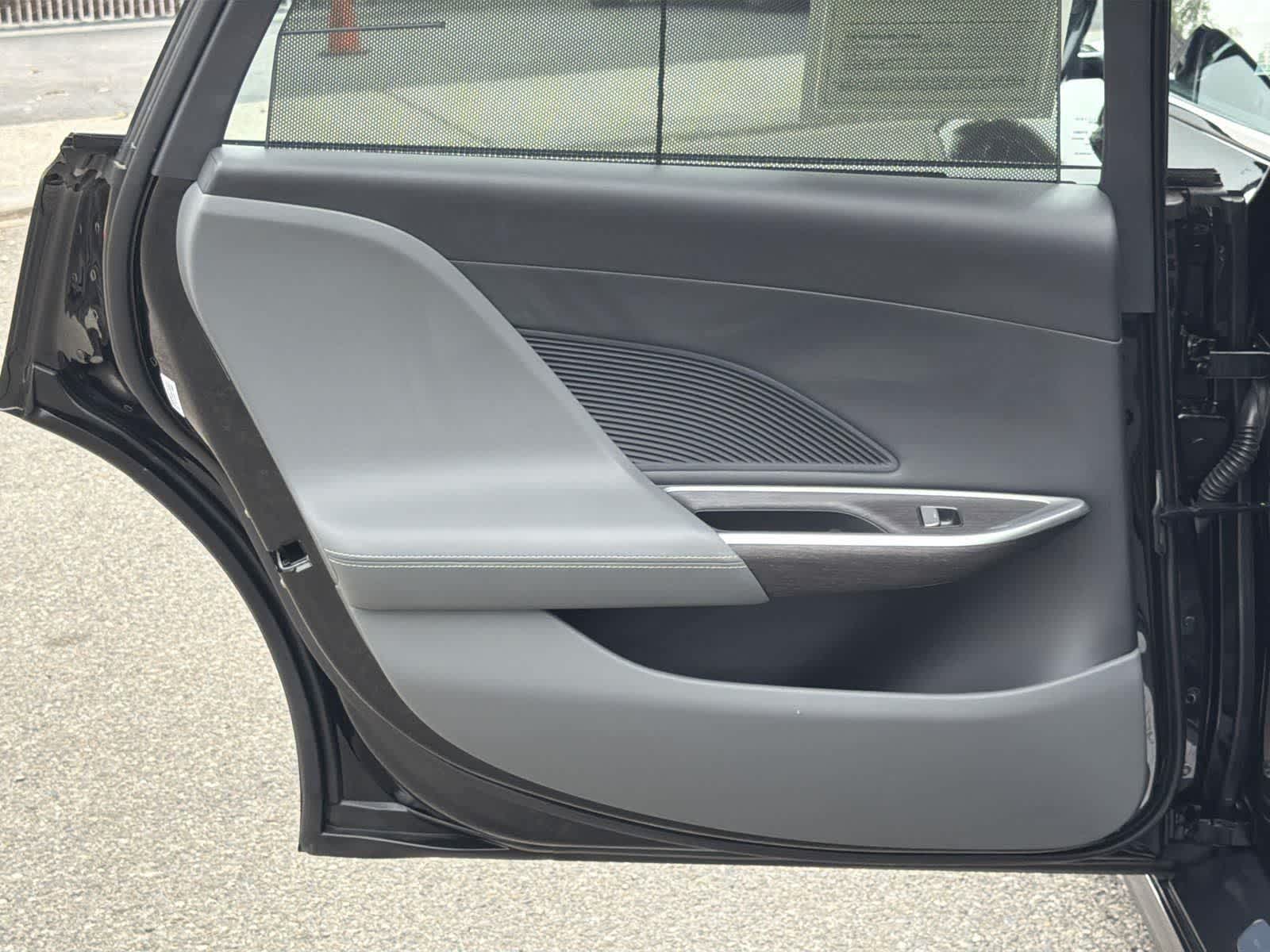 Thumbnail: 2024 Lucid Air - 27