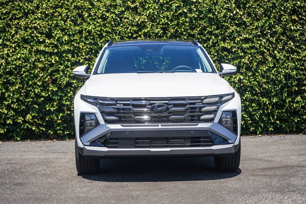 New 2026 Hyundai Tucson Limited AWD SUV