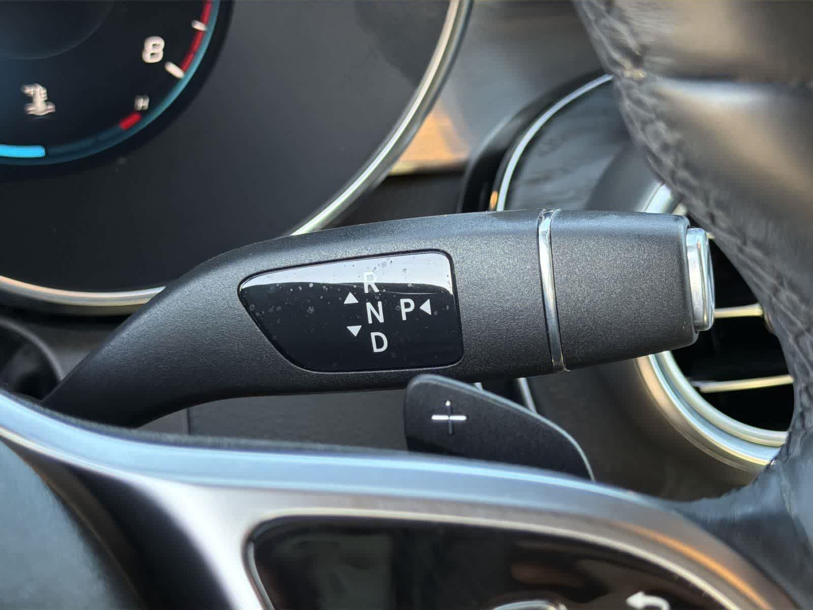 Thumbnail: 2020 Mercedes-Benz C-Class - 17