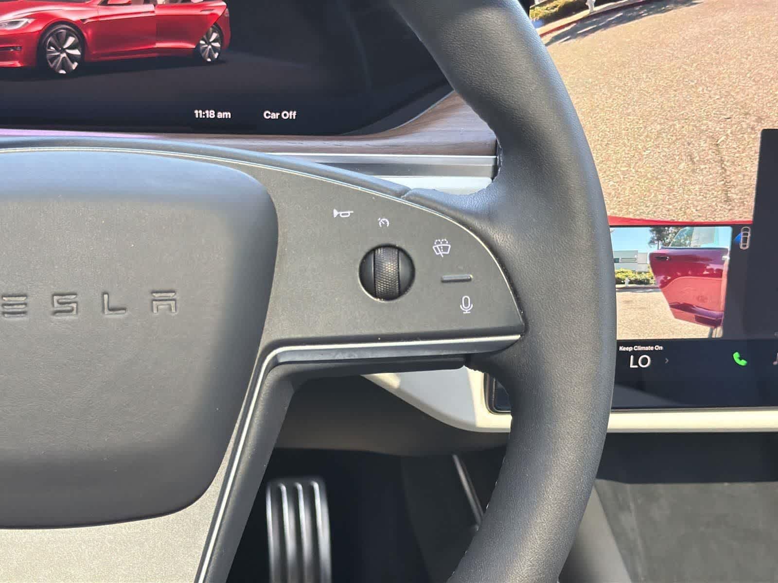 Thumbnail: 2023 Tesla Model S - 14