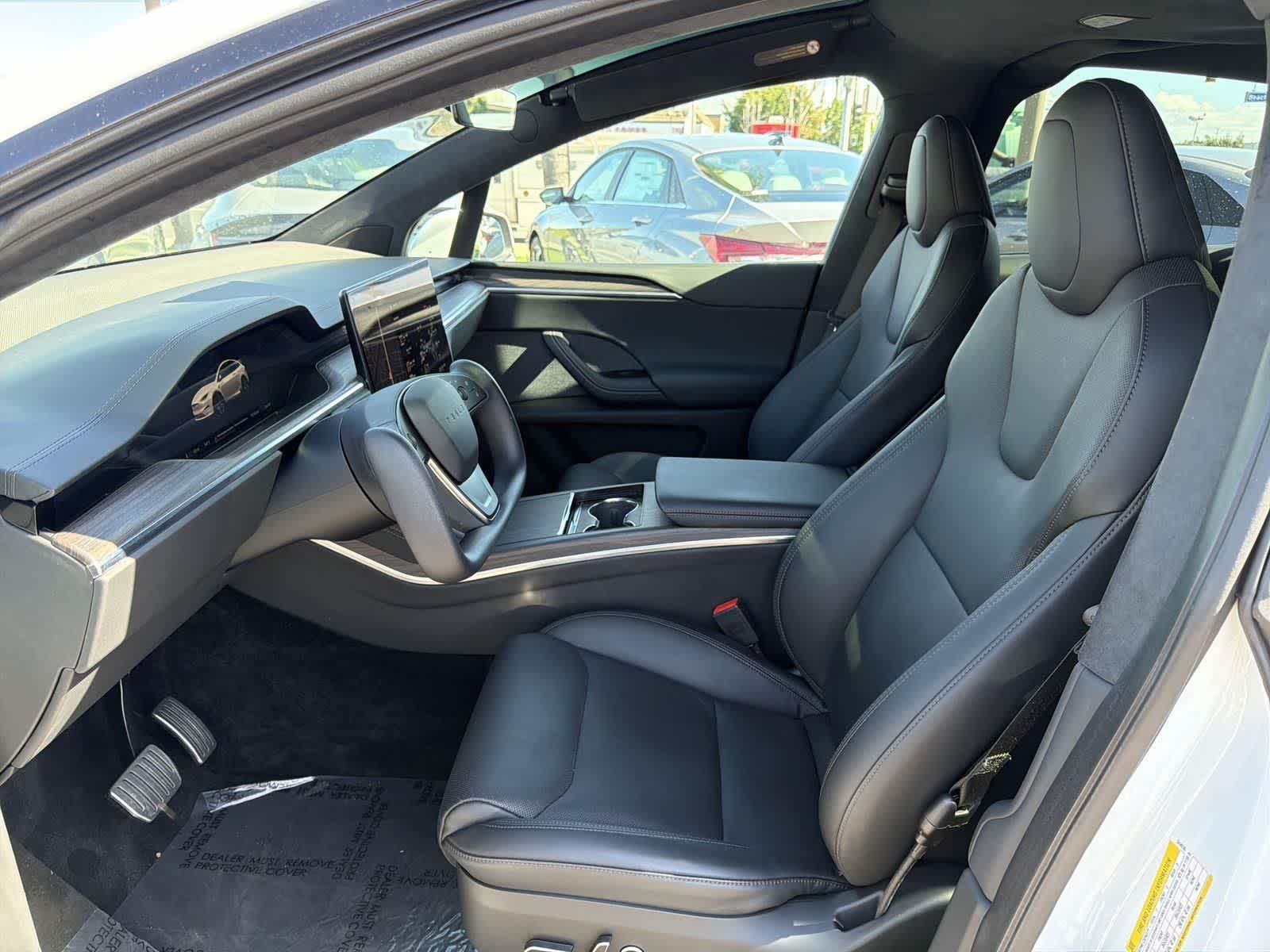 Thumbnail: 2022 Tesla Model X - 25