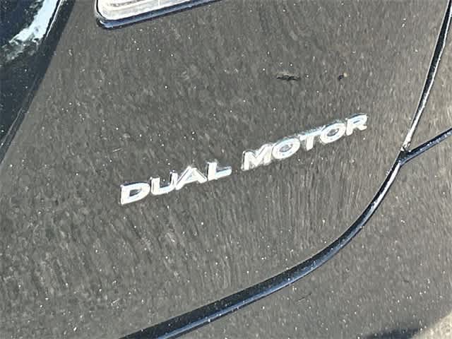 Thumbnail: 2020 Tesla Model S - 32