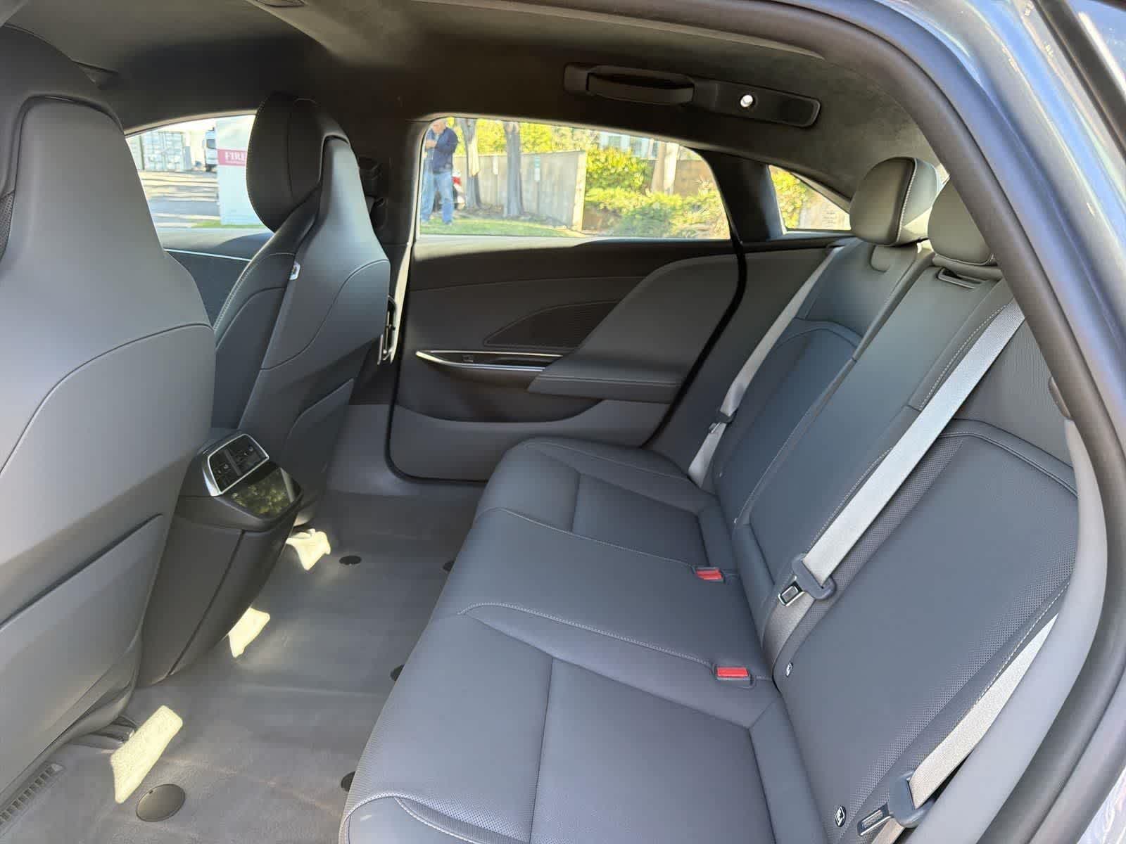 Thumbnail: 2024 Lucid Air - 28