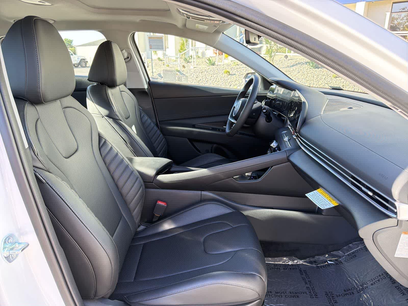 Thumbnail: 2025 Hyundai Elantra - 35