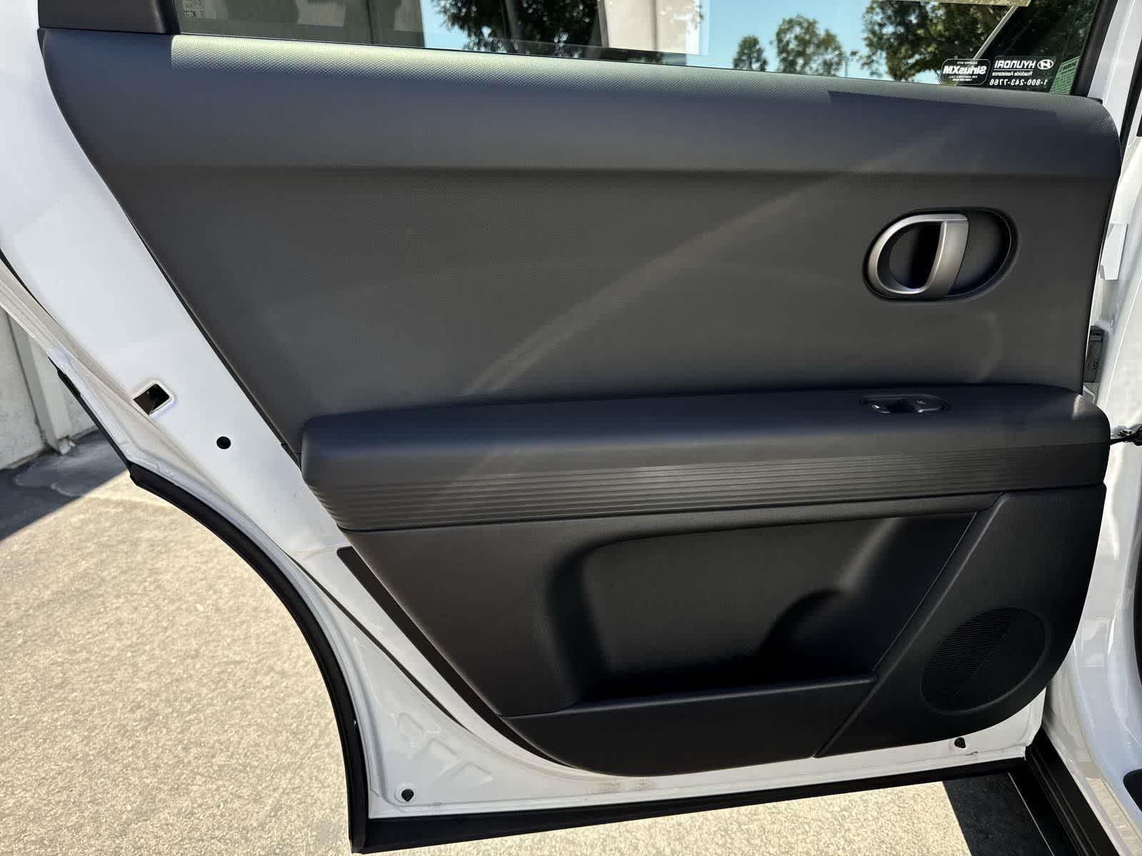 Thumbnail: 2025 Hyundai Ioniq 5 - 27