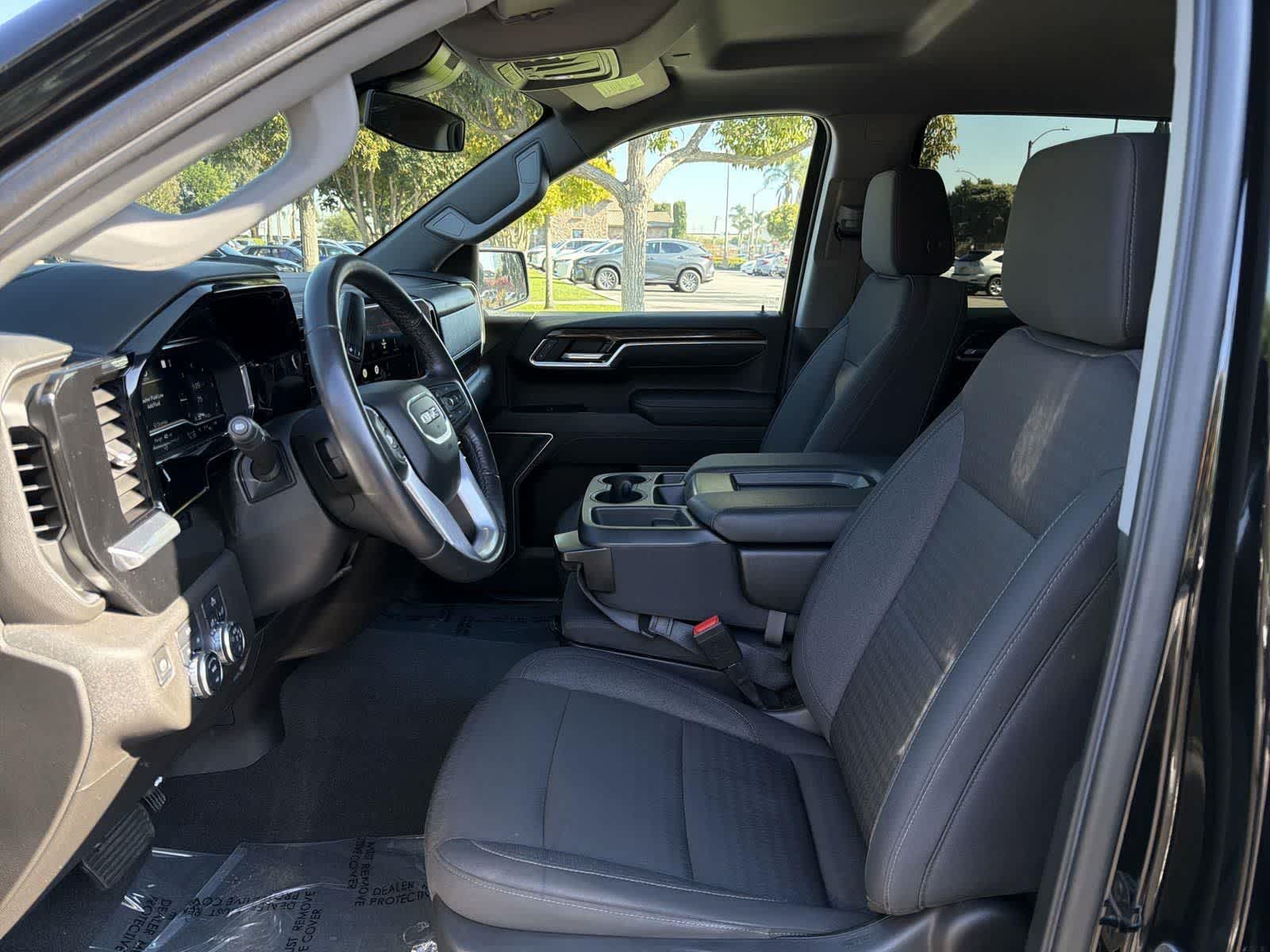 Thumbnail: 2022 GMC Sierra 1500 - 24