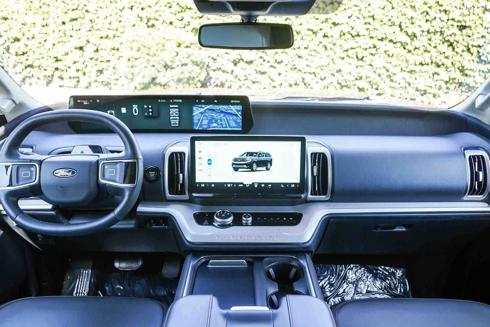 Thumbnail: 2025 Ford Expedition MAX - 11