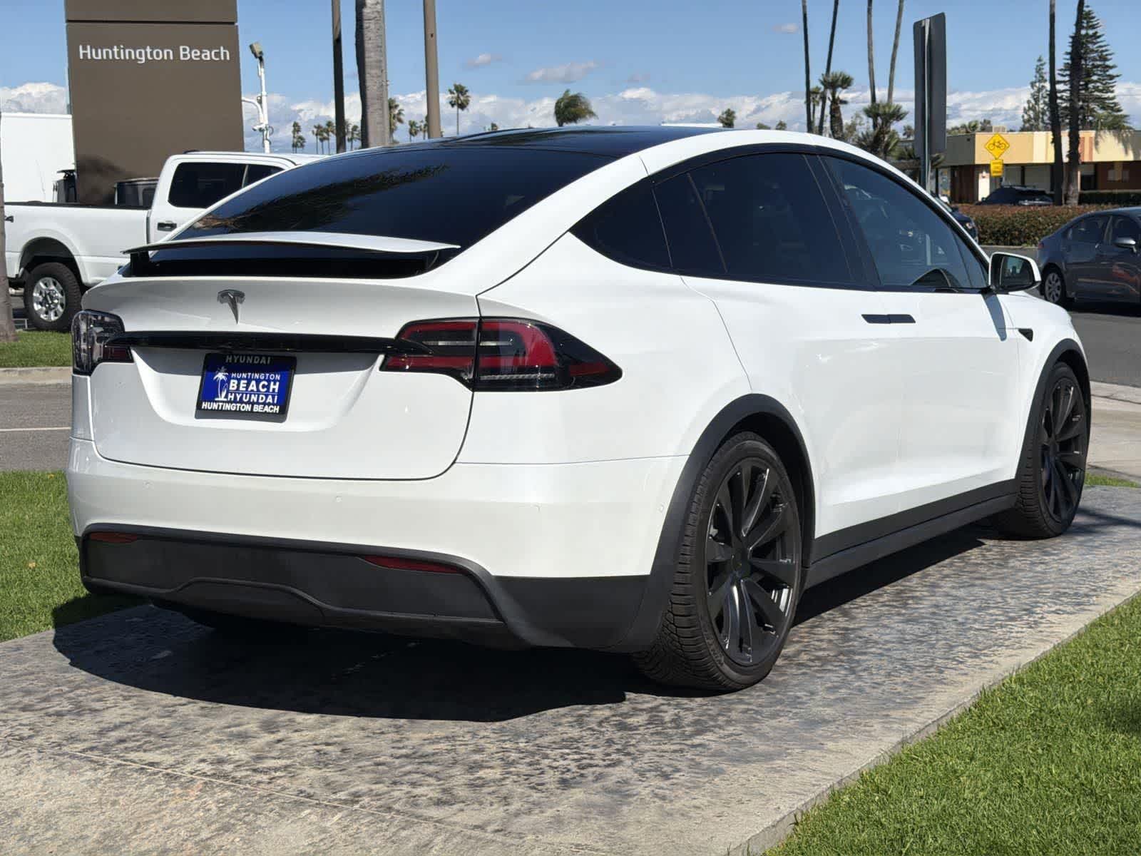 Thumbnail: 2022 Tesla Model X - 6